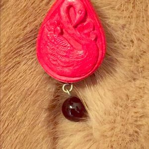 Not for sale-NWOT Red Swan Cinnabar Brooch👧🏻